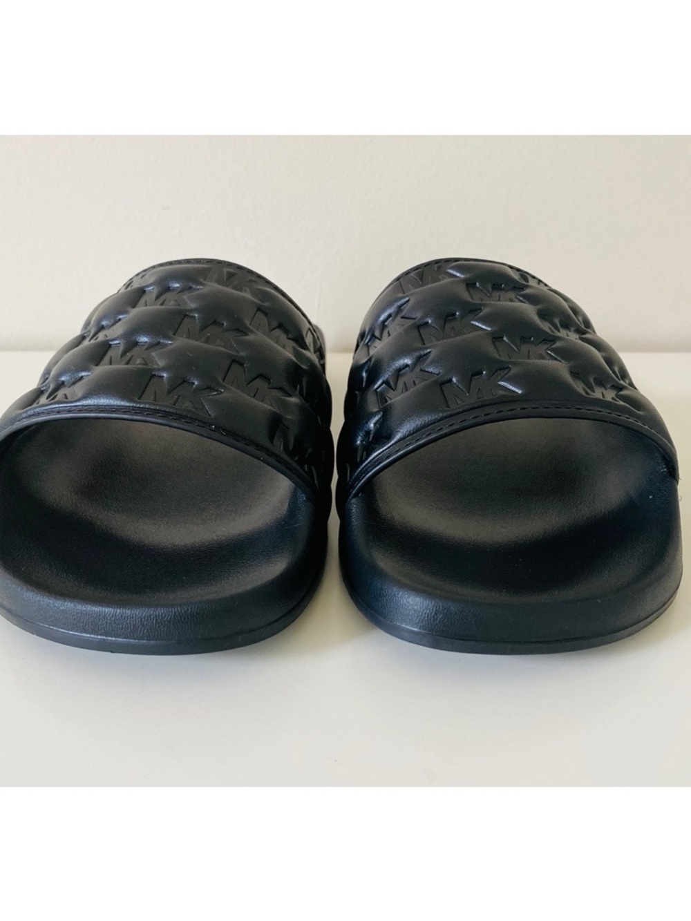Michael Kors Katy Slides Sz 8M - Picture 5 of 10